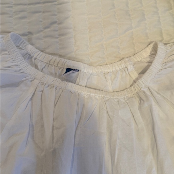 White shirt - Picture 5 of 5